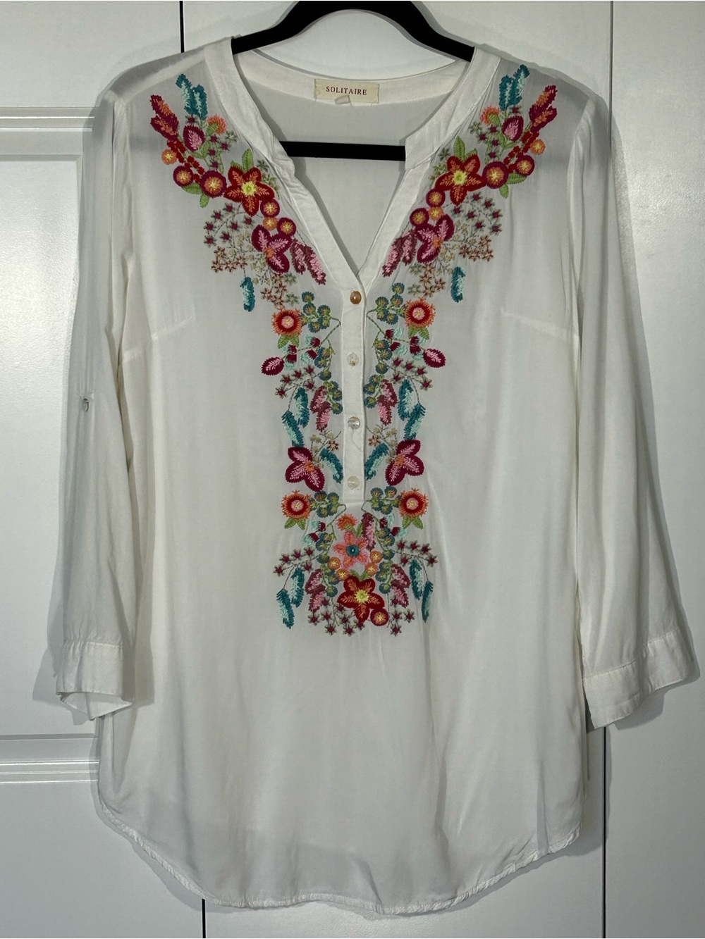 Solitaire White Tunic with Multicolor Floral Embroidery